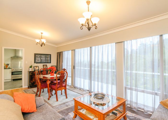  at 154 Kamahi Street, Stokes Valley, Lower Hutt
