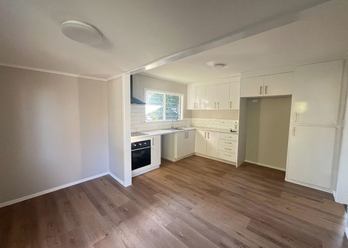  at 5 Thompson Terrace, Manurewa, Manukau City, Auckland