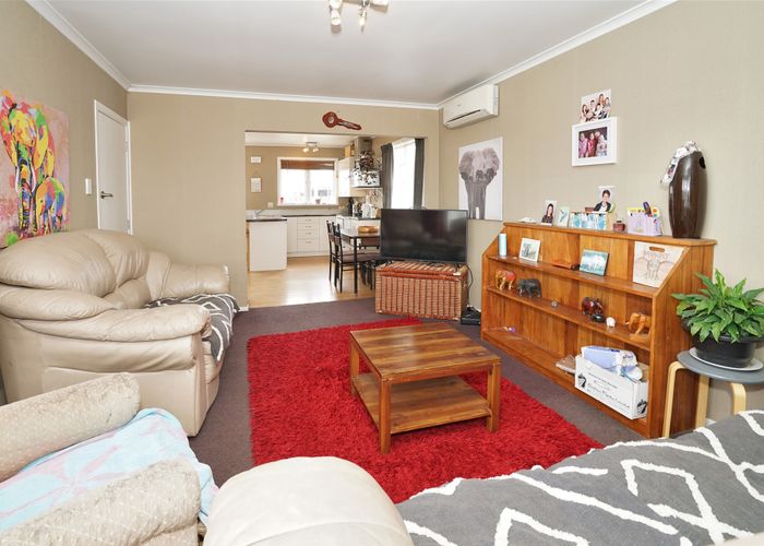  at 43 Sheridan Street, Silverdale, Hamilton