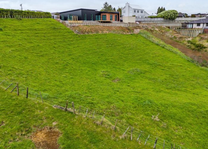  at Hurworth, New Plymouth, Taranaki