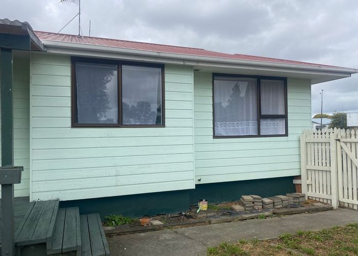  at 685/A Pioneer Highway, City Centre, Palmerston North, Manawatu / Whanganui