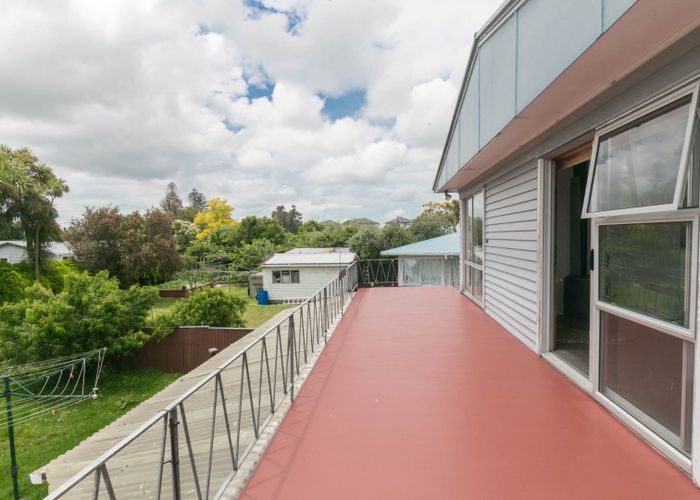  at 62A McIntyre Road, Mangere Bridge, Manukau City, Auckland