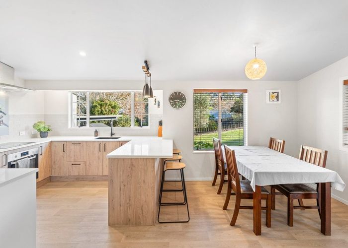  at 5 Hatfield Heights, Hatfields Beach, Rodney, Auckland