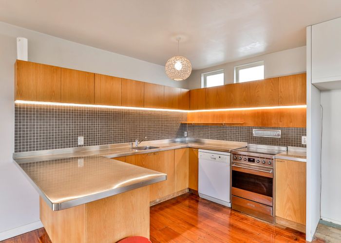  at 18 Mountain View Road, Western Springs, Auckland City, Auckland