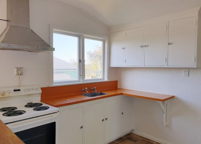  at 4 Lucknow Terrace, Hospital Hill, Napier, Hawke's Bay