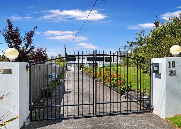  at 18 Kitewaho Road, Swanson, Auckland