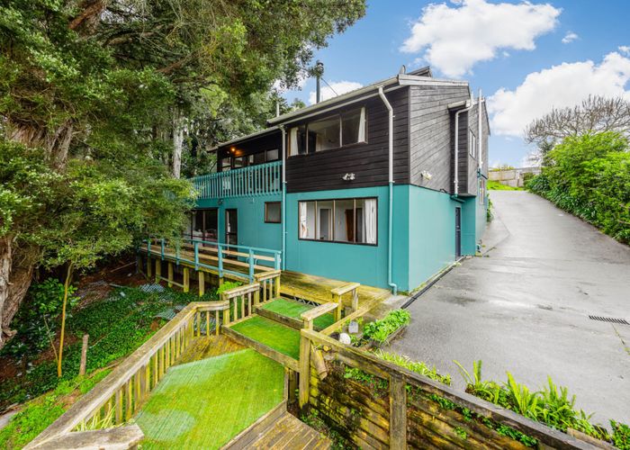  at 161 Everglade Drive, Totara Heights, Manukau City, Auckland