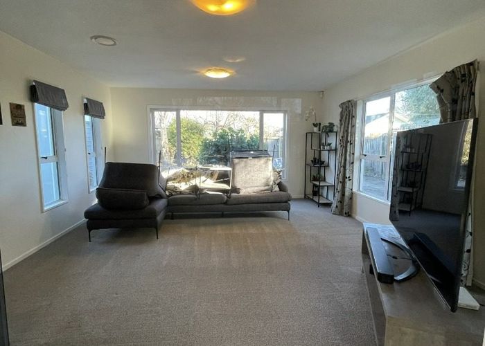  at 71 Kedleston Drive, Avonhead, Christchurch City, Canterbury