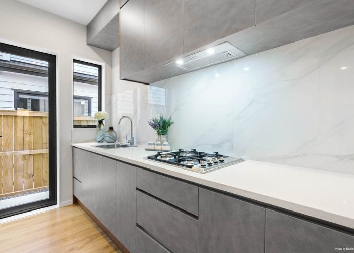  at 105 Thomas Road, Flat Bush, Manukau City, Auckland