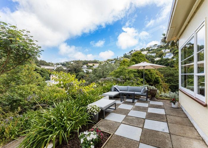  at 2 The Rigi, Northland, Wellington, Wellington