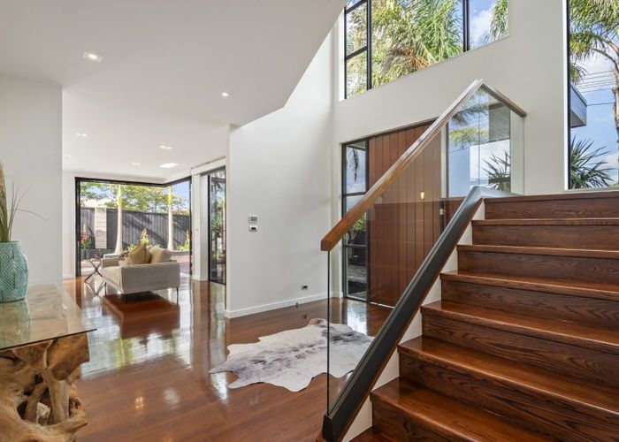  at 17 Waitemata Road, Hauraki, Auckland