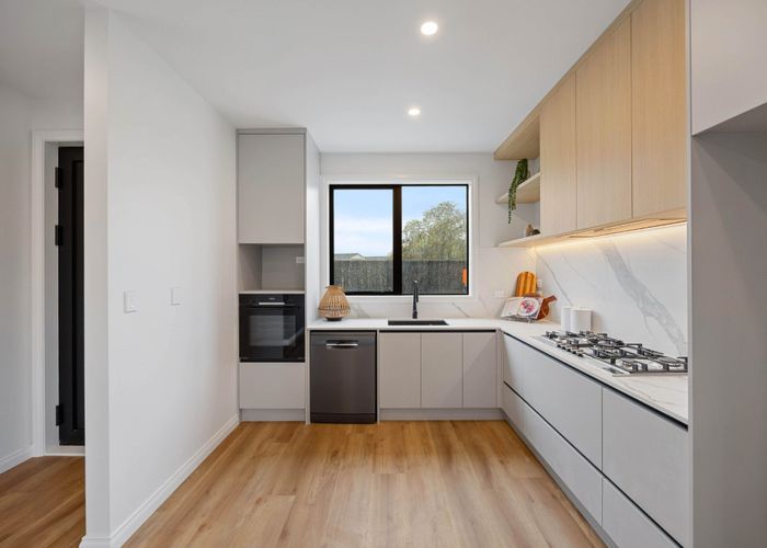  at 4 Chesley Place, Half Moon Bay, Manukau City, Auckland