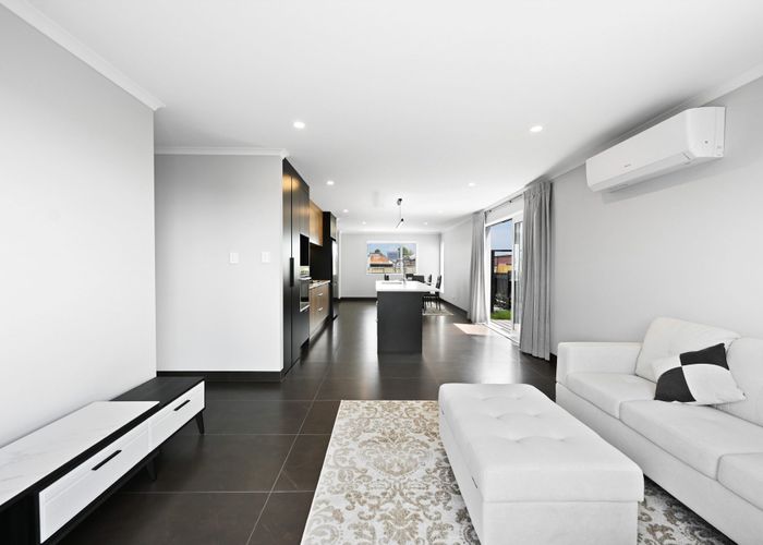  at 4 Gaylard Avenue, Chartwell, Hamilton