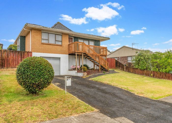  at 2/27 Galloway Crescent, Farm Cove, Auckland