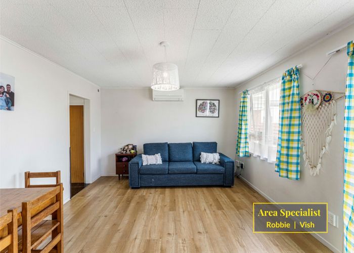  at 3/36 Delta Avenue, New Lynn, Auckland