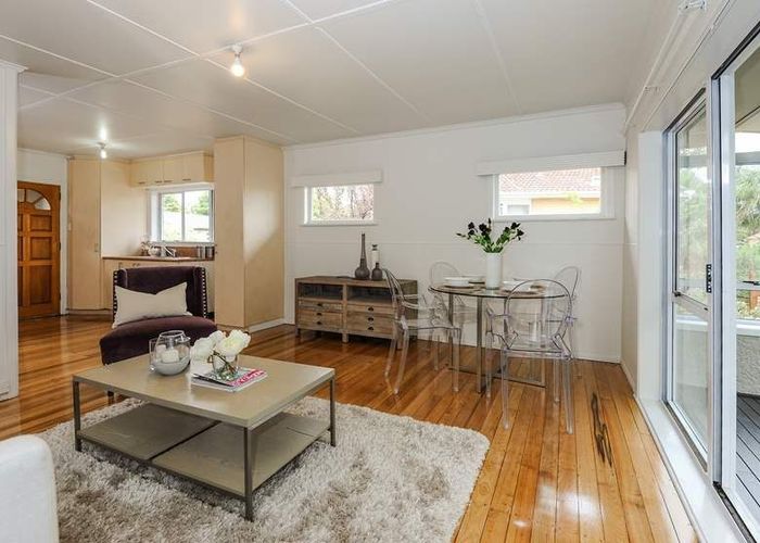  at 21 Barrack Road, Mount Wellington, Auckland City, Auckland