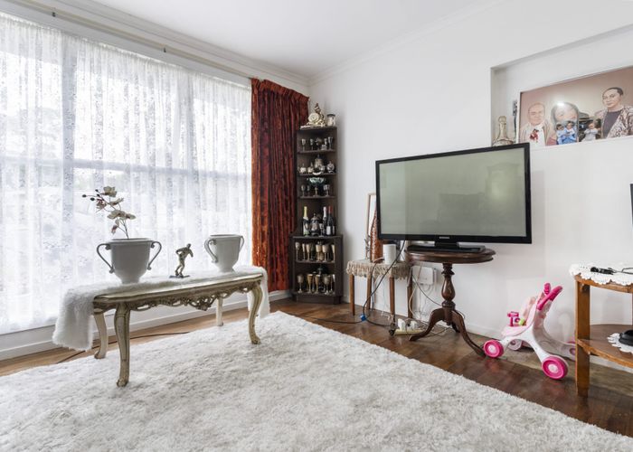  at 76 Blake Road, Mangere East, Manukau City, Auckland
