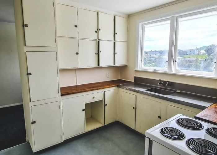  at 12A Somerset Place, Cannons Creek, Porirua, Wellington