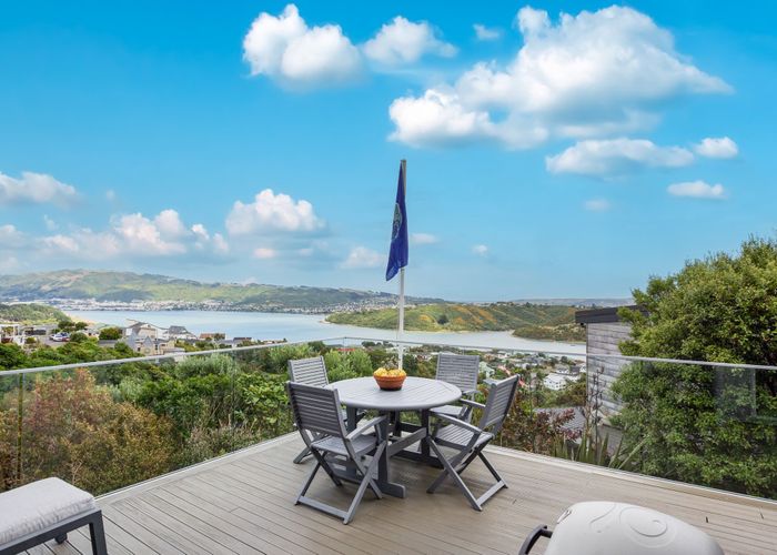  at 5 Seascape View, Paremata, Porirua, Wellington