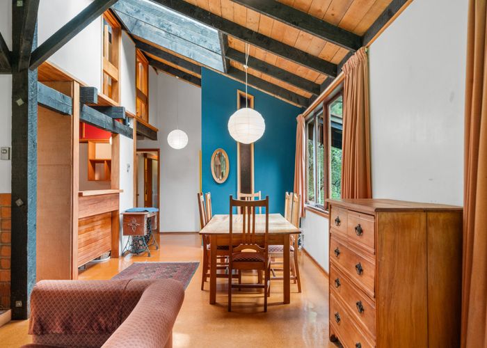  at 99 Elmslie Road, Pinehaven, Upper Hutt, Wellington