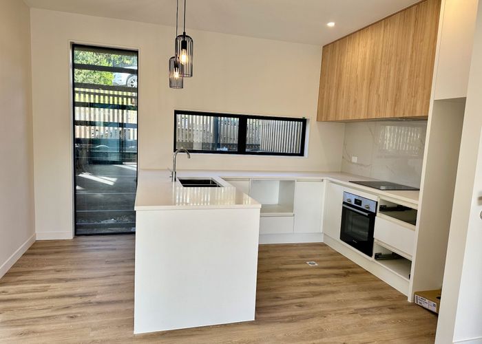  at 25 Penzance Road, Mairangi Bay, Auckland