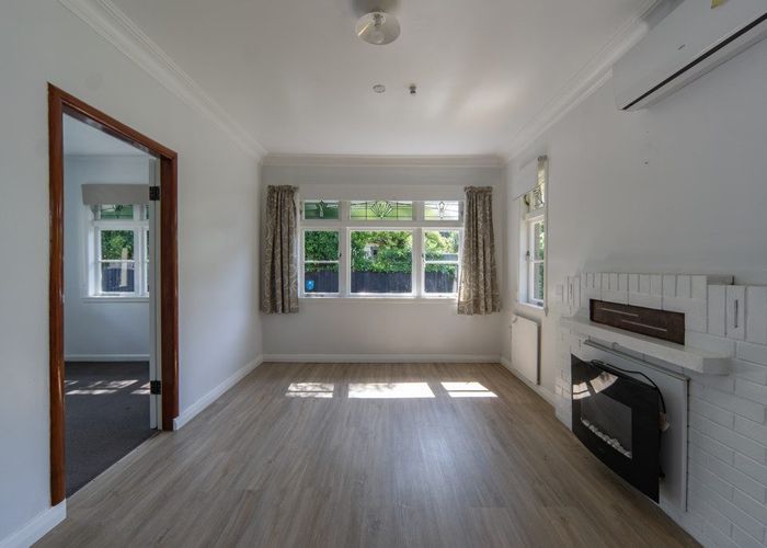  at 92 Te Aroha Street, Hamilton East, Hamilton