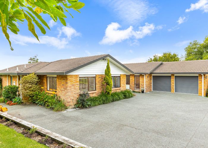  at 1123 Scenic Drive North, Swanson, Auckland