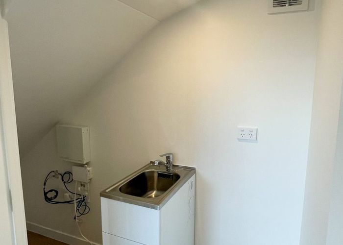  at 3/5 Brandon Road, Glen Eden, Waitakere City, Auckland