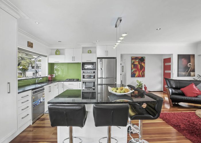  at 19 Merchant Avenue, Te Atatu South, Waitakere City, Auckland