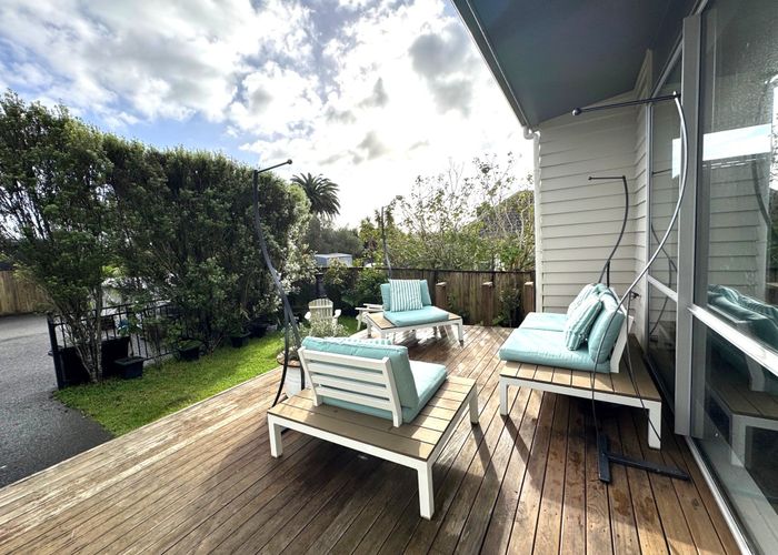  at 39A Fairclough Road, Beach Haven, North Shore City, Auckland