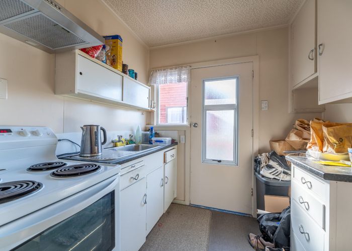  at 4/6 Hatton Street, West End, Timaru