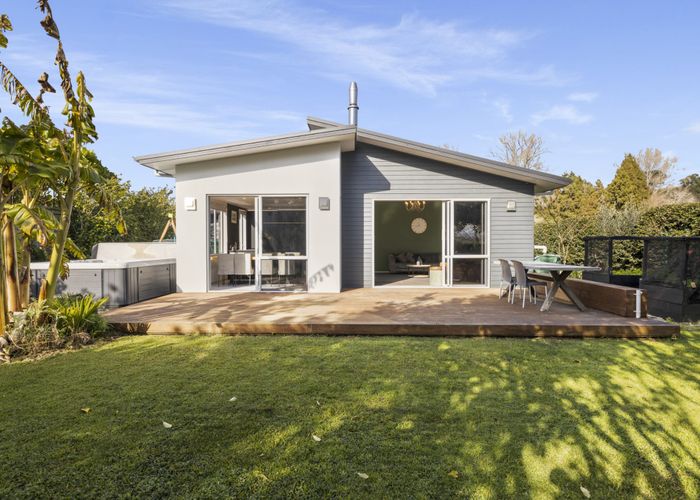  at 16 Eagle Street, Welcome Bay, Tauranga