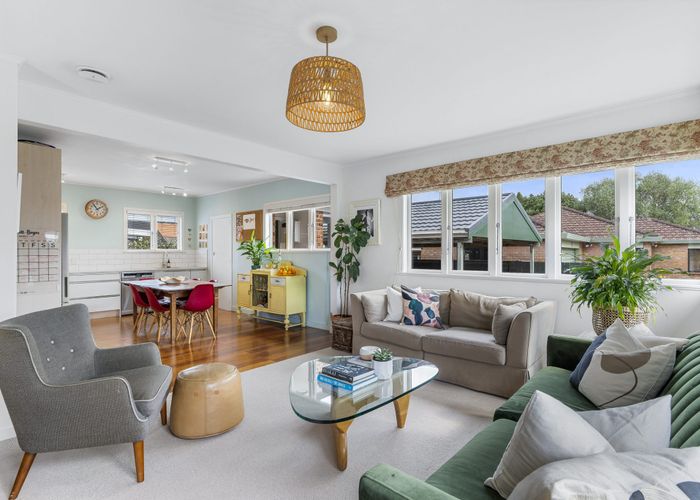  at 10 Stanhope Road, Mount Wellington, Auckland