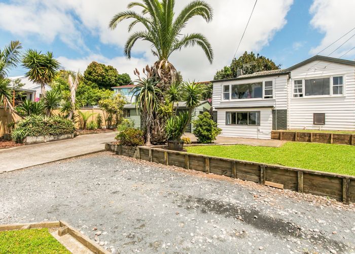  at 74 Hillside Road, Mount Wellington, Auckland
