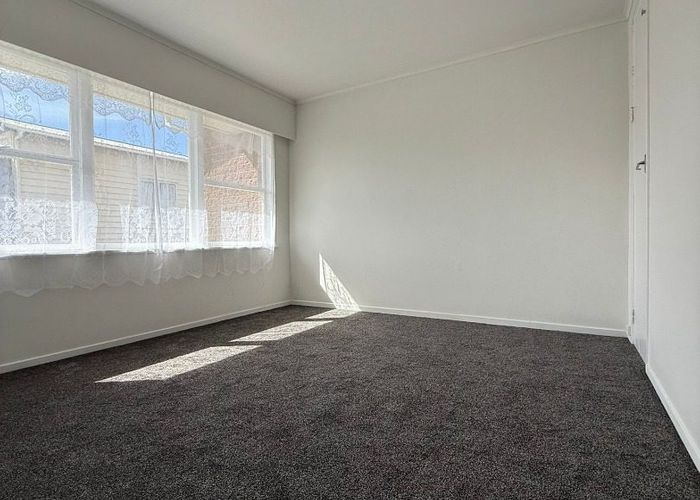  at 2/17 CHURCH STREET, Otahuhu, Auckland City, Auckland