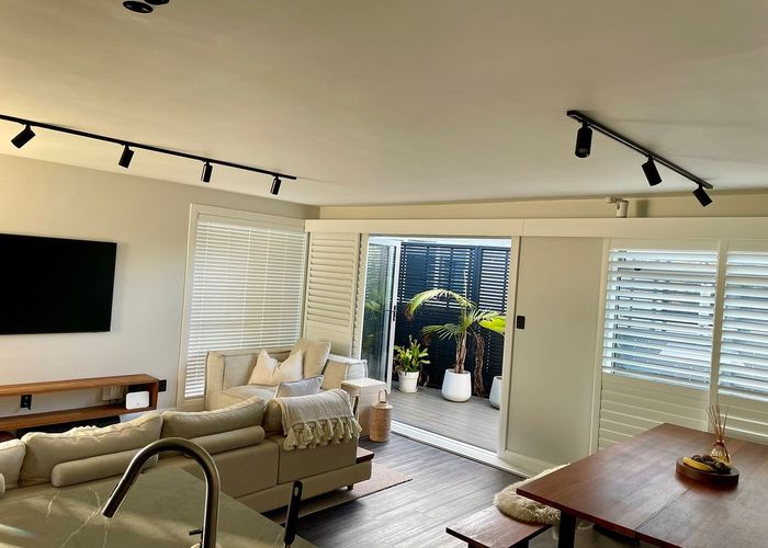  at 1/12 Hinton Place, Weymouth, Manukau City, Auckland