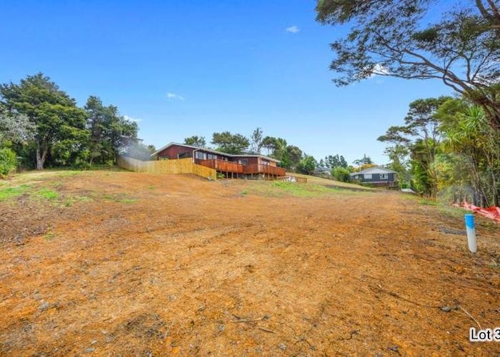  at A, C & D/30 Oneills Road, Swanson, Waitakere City, Auckland