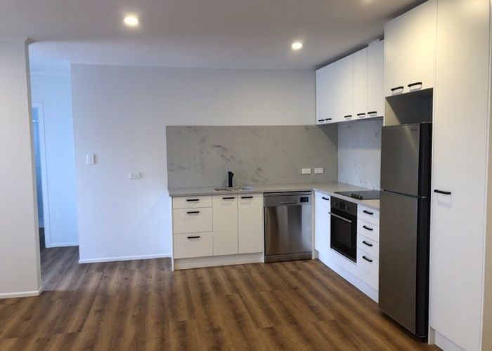  at 4/121 Great South Road, Greenlane, Auckland City, Auckland