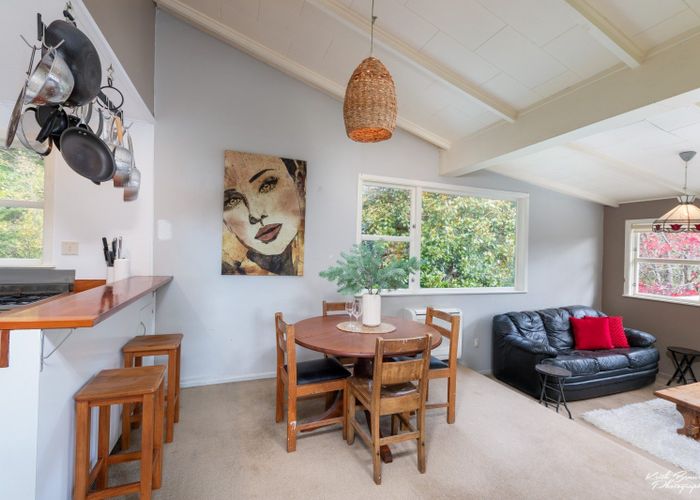  at 10A Birch Grove, Pinehaven, Upper Hutt