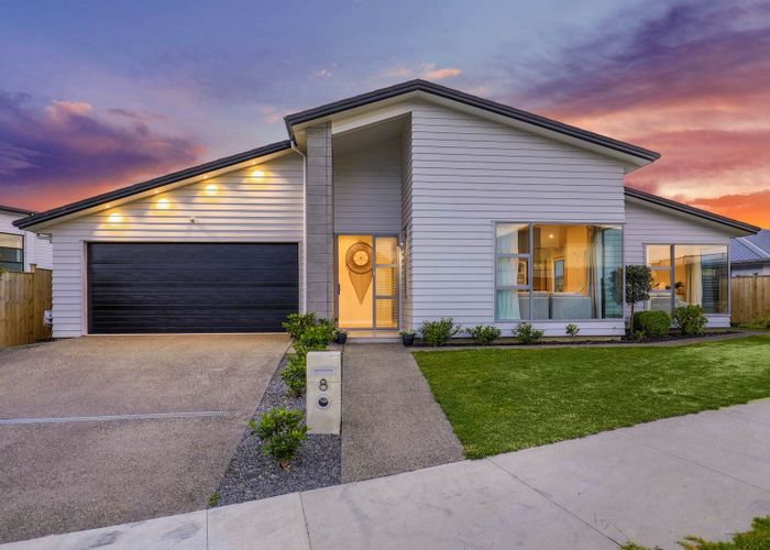  at 8 Davey Crescent, Orewa, Orewa