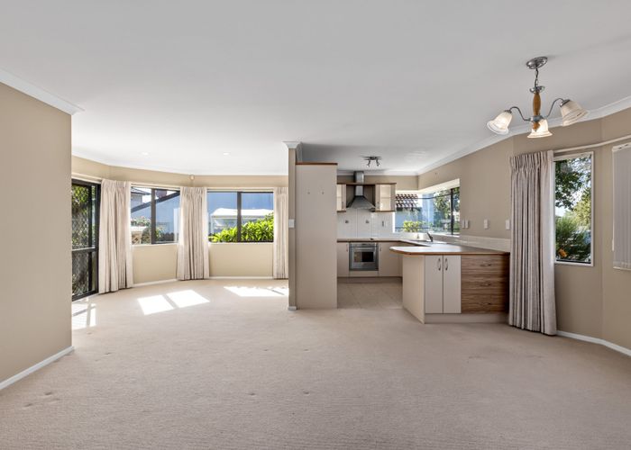  at 43 Riverstone Road, Te Atatu Peninsula, Waitakere City, Auckland