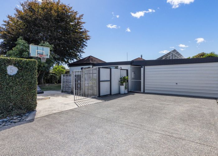  at 5 Strathmore Way, Matua, Tauranga