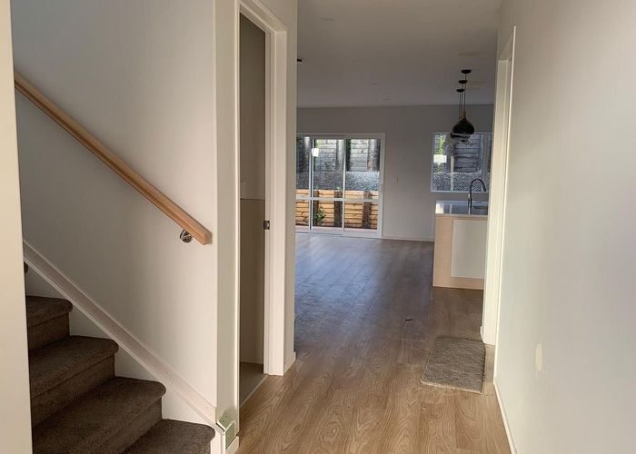  at 34 Matahae Drive, Flat Bush, Manukau City, Auckland