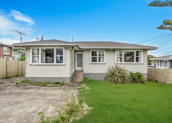  at 14 McLennan Road, Mount Wellington, Auckland City, Auckland