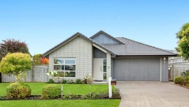  at 12 Lydiard Place, Beachlands, Auckland