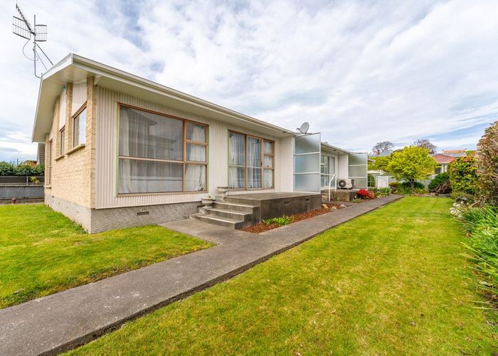  at 2/58 Ranui Avenue, Waimataitai, Timaru, Canterbury