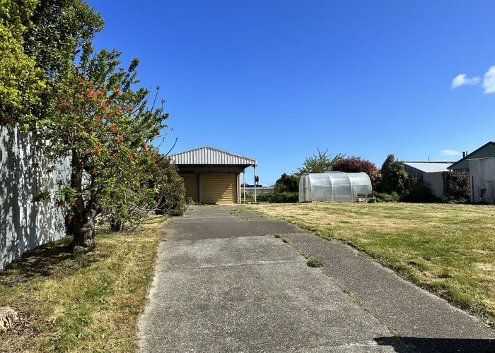  at 5 Ottrey Street, Clifton, Invercargill