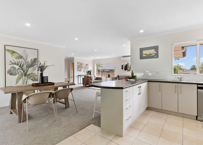  at 15 Fern Place, Beachlands, Manukau City, Auckland