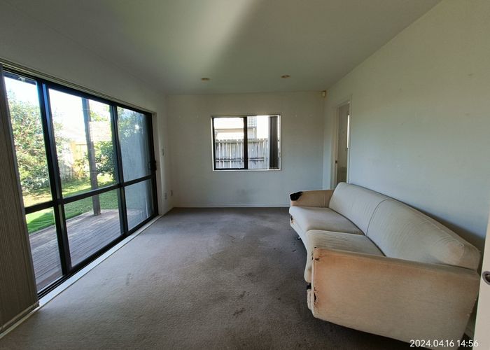  at 17 Bordeaux Parade, Te Atatu South, Auckland