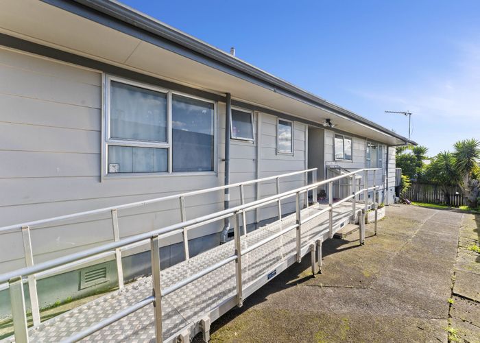  at 35 Wickman Way, Mangere East, Manukau City, Auckland